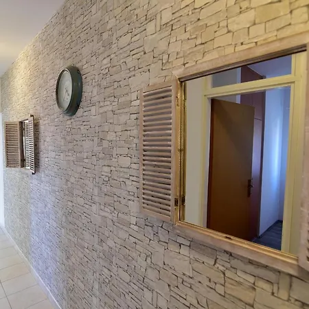 Apartmani Luna Vir Exterior photo