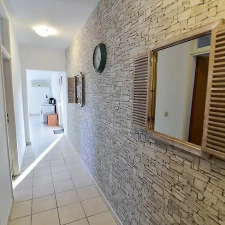 Apartmani Luna Vir Exterior photo